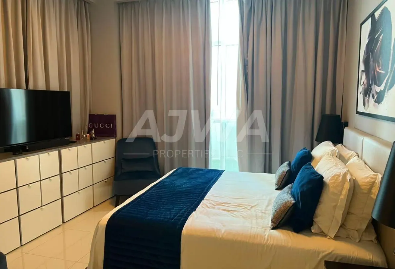 Spacious Layout 2 Bedroom For Sale