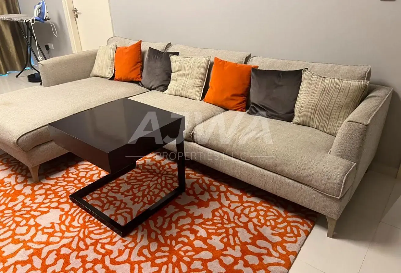 Spacious Layout 2 Bedroom For Sale