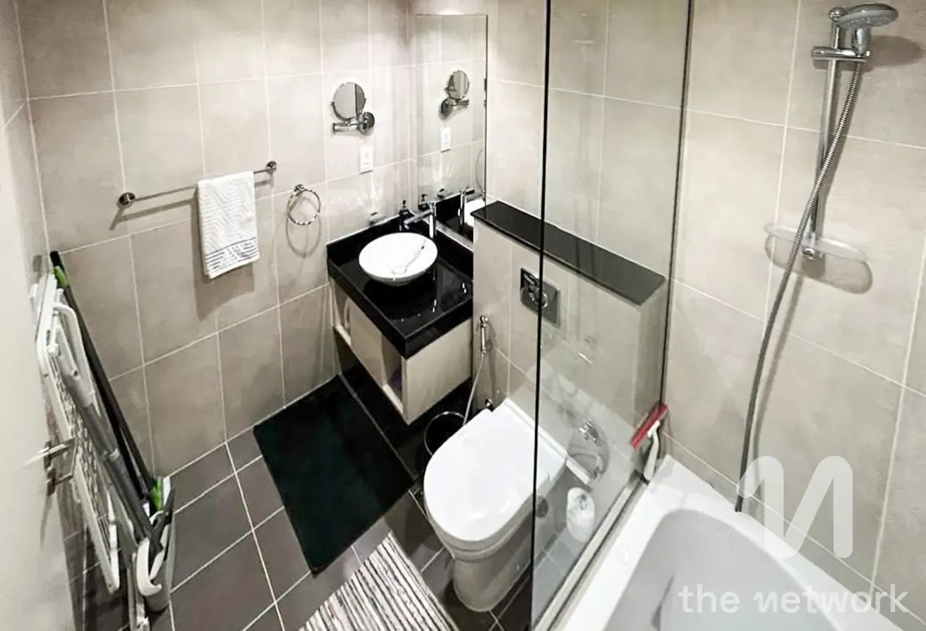 Largest Studio | Golf View | Furnished