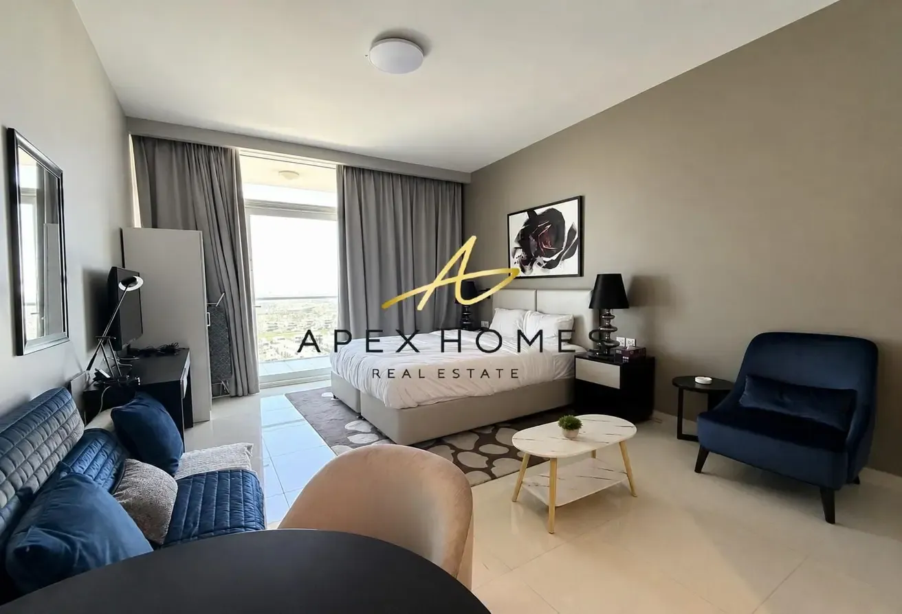 High Floor | Golf Course View | Vacant on Transfer