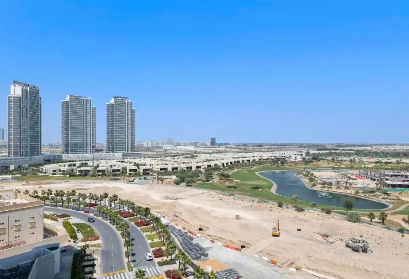Tastefully Furnished | Golf Course View | Tenanted