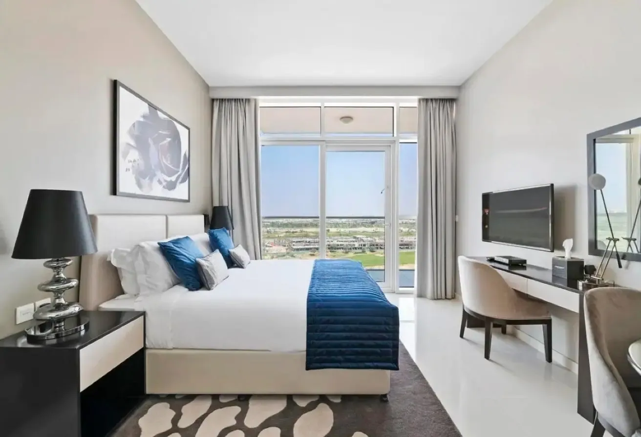 Tastefully Furnished | Golf Course View | Tenanted