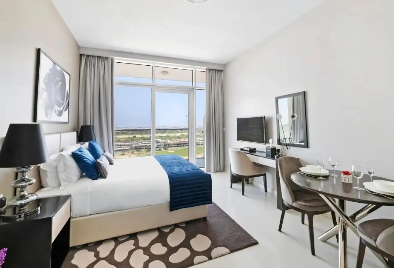 Tastefully Furnished | Golf Course View | Tenanted