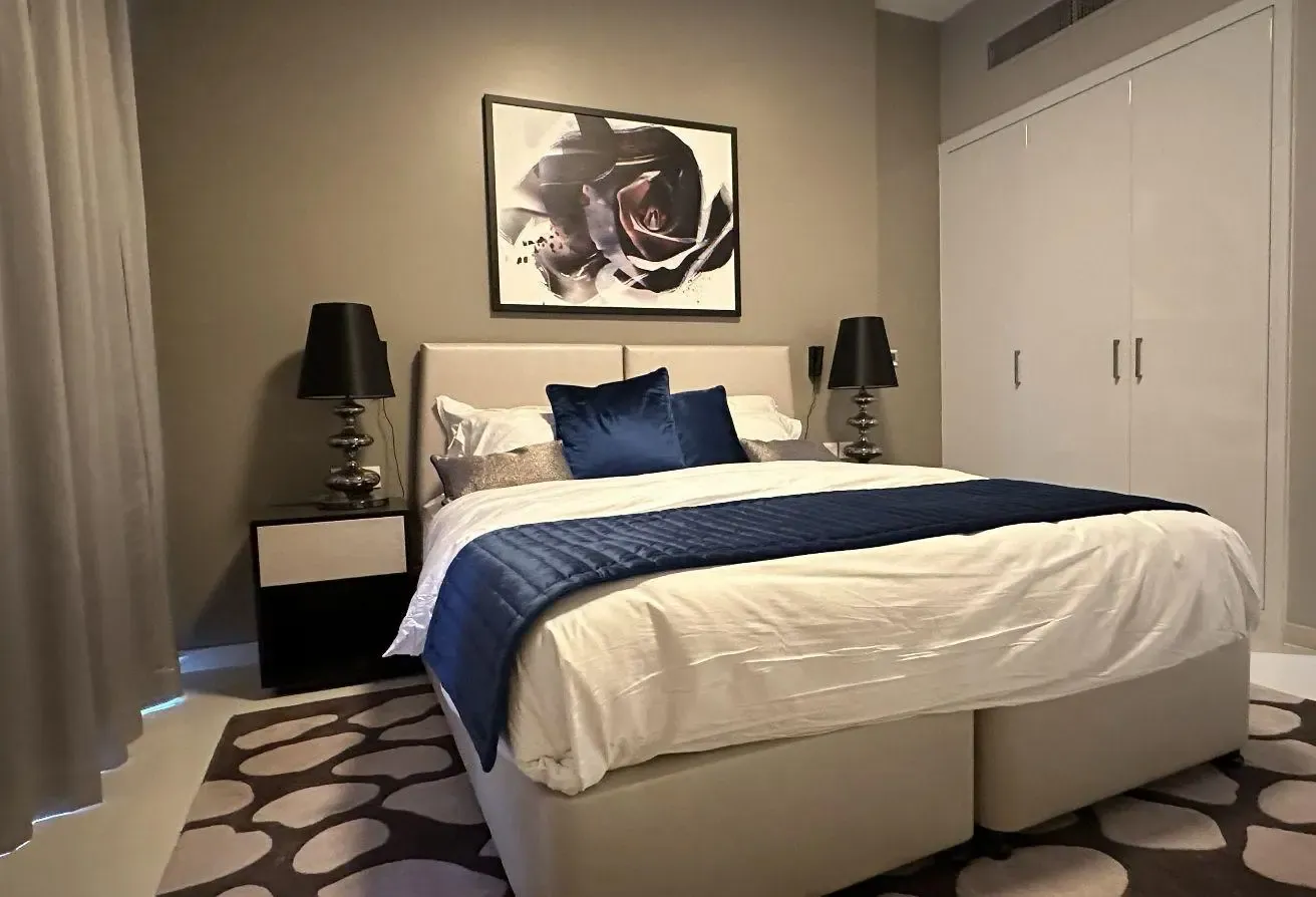 Golf Course I Furnished | Vacant