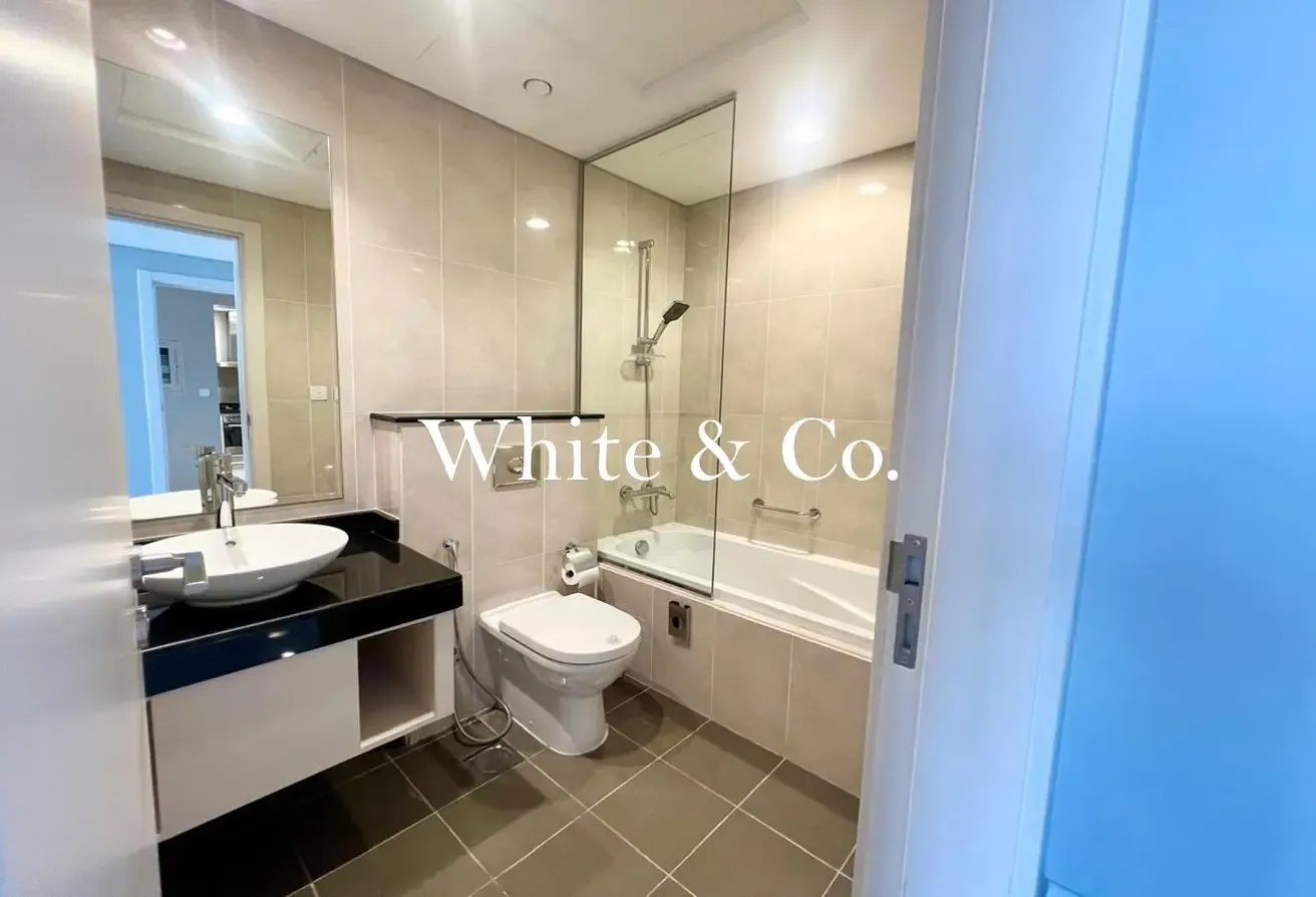 High Floor | Golf Course View | Good Views