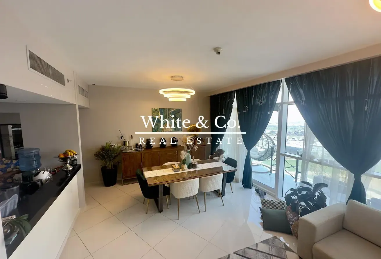 Family Home | High Floor |  Golf Views