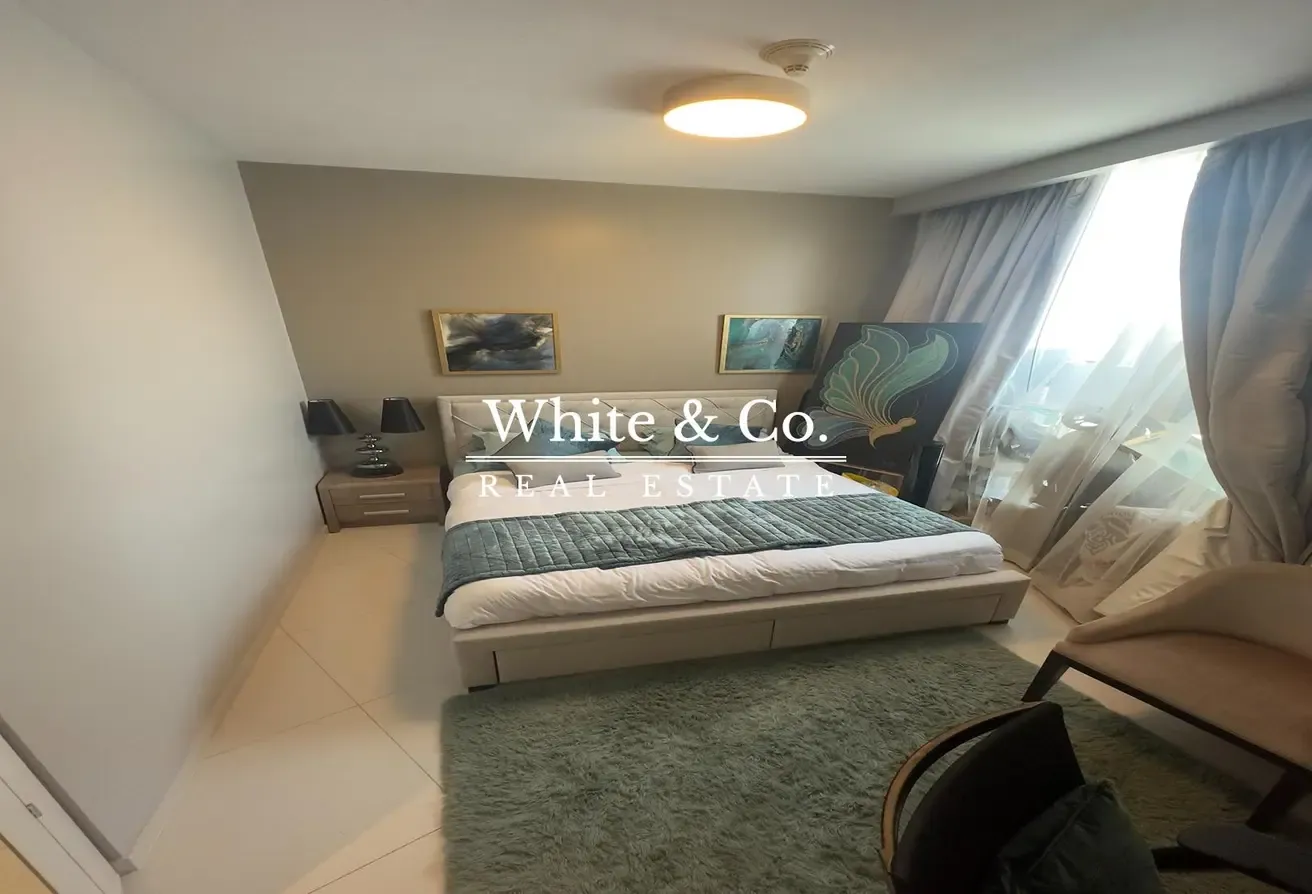 Family Home | High Floor |  Golf Views