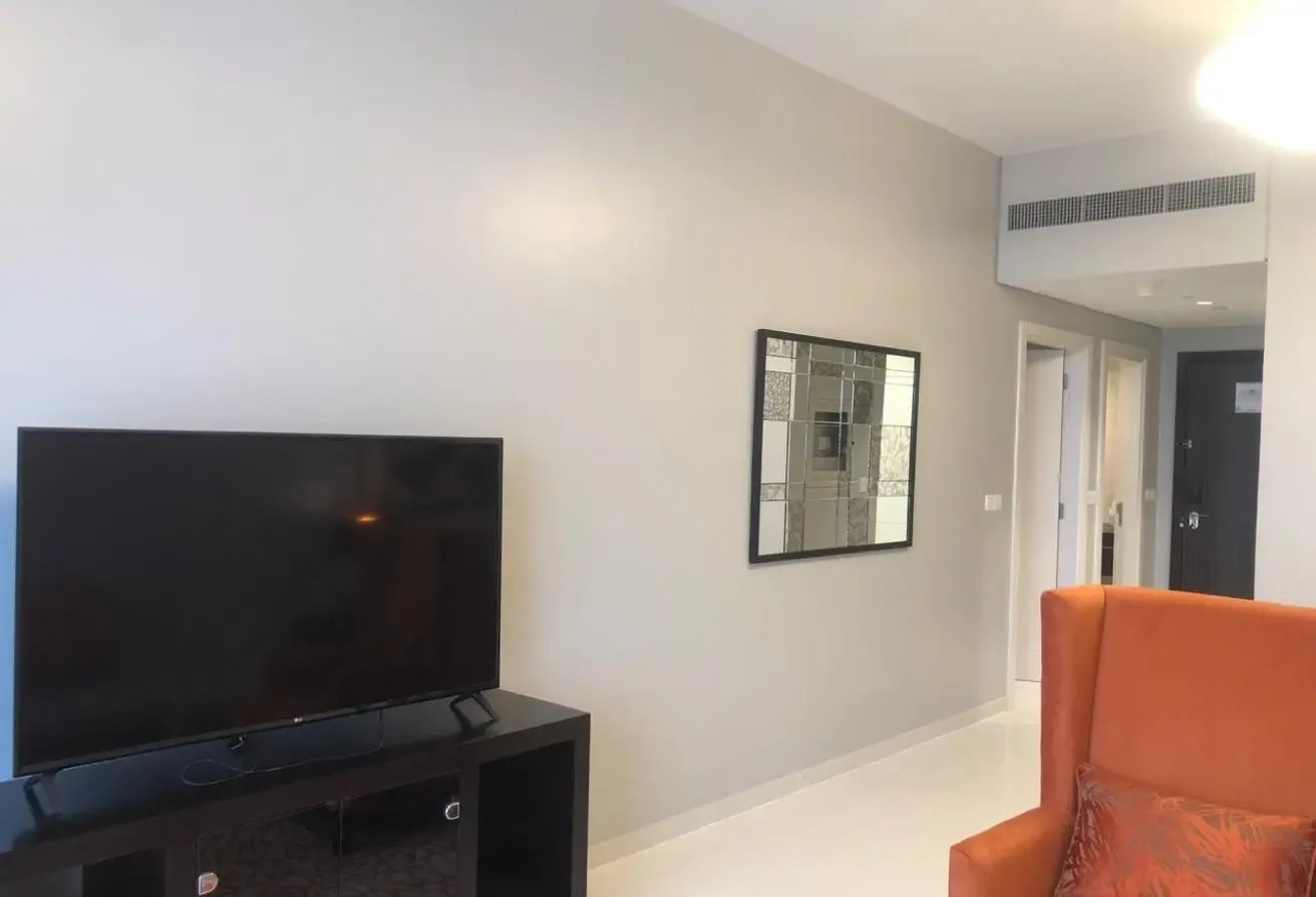 Full Golf Course View | Furnished | 1 Bedroom