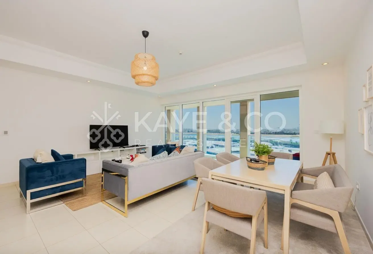 Unfurnished | Large 1 Bed | Big Balcony