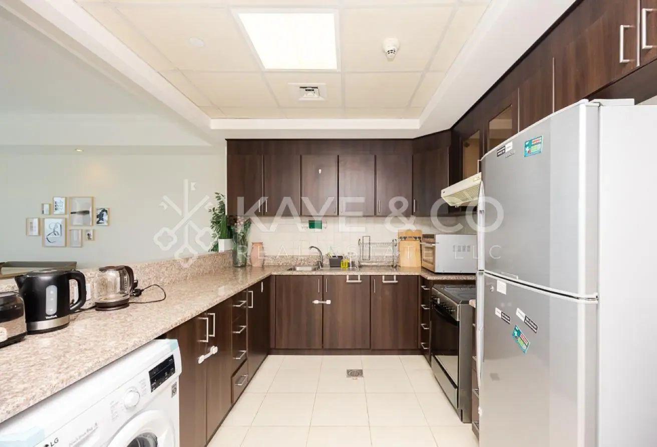 Unfurnished | Large 1 Bed | Big Balcony