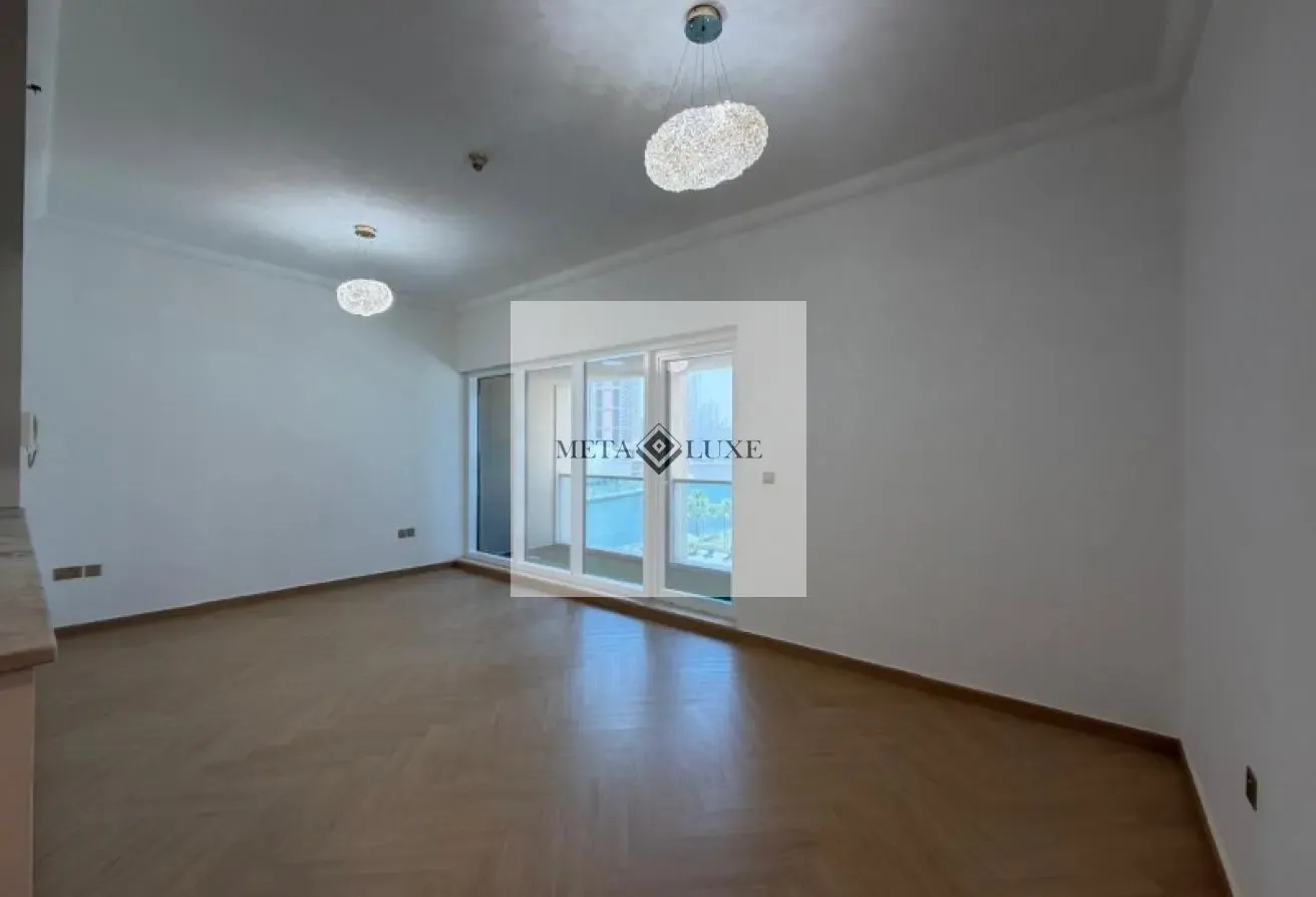 Upgraded, Canal View, Low Floor, Vacant