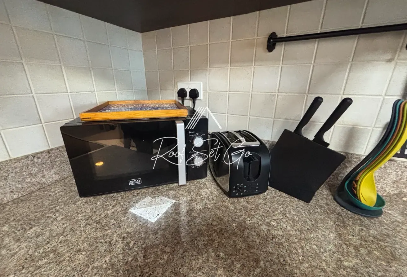 Upgraded Fully Furnished | Canal Views | Rented
