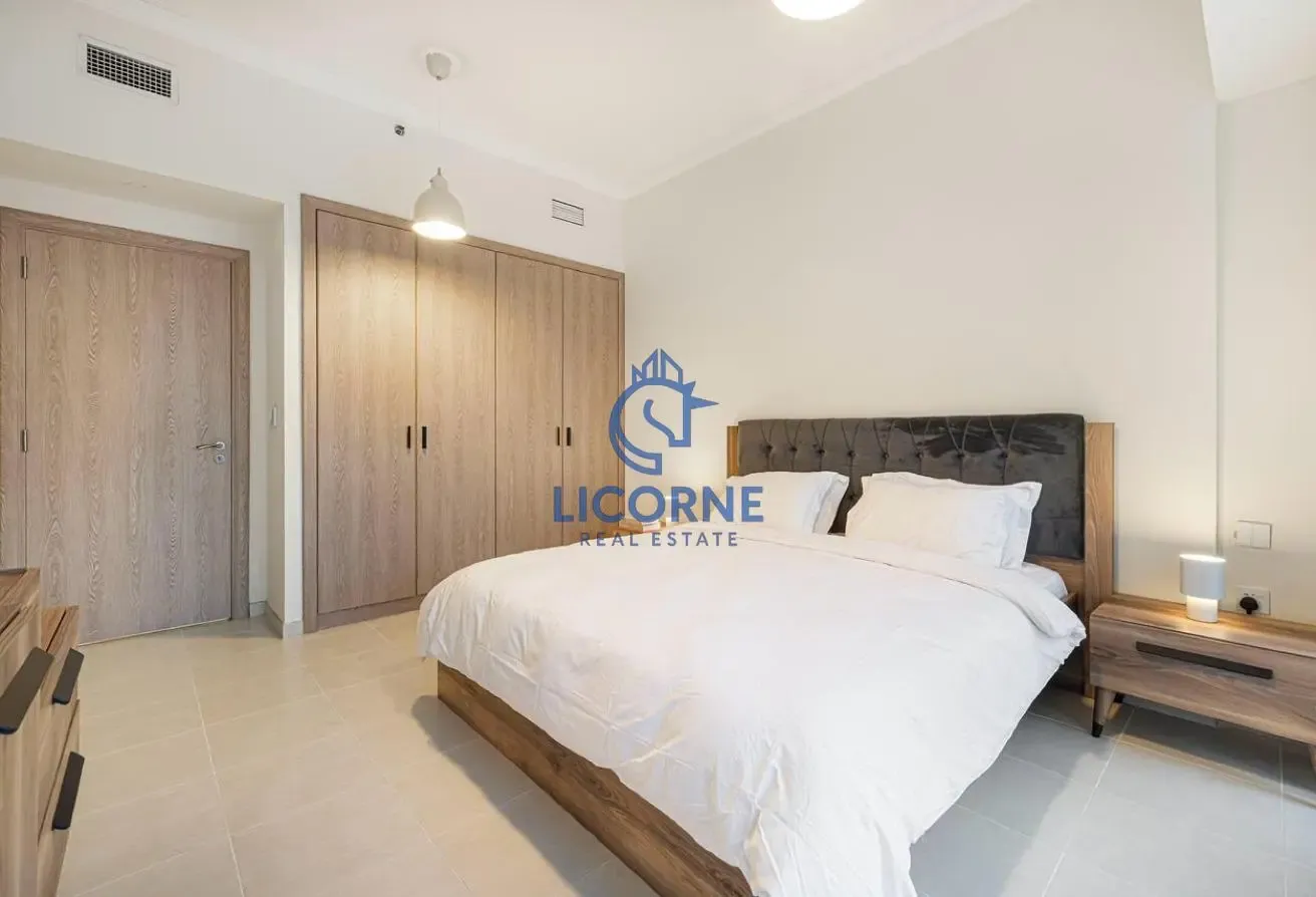 BURJ KHALIFA VIEW | FURNISHED | PRIME LOCATION