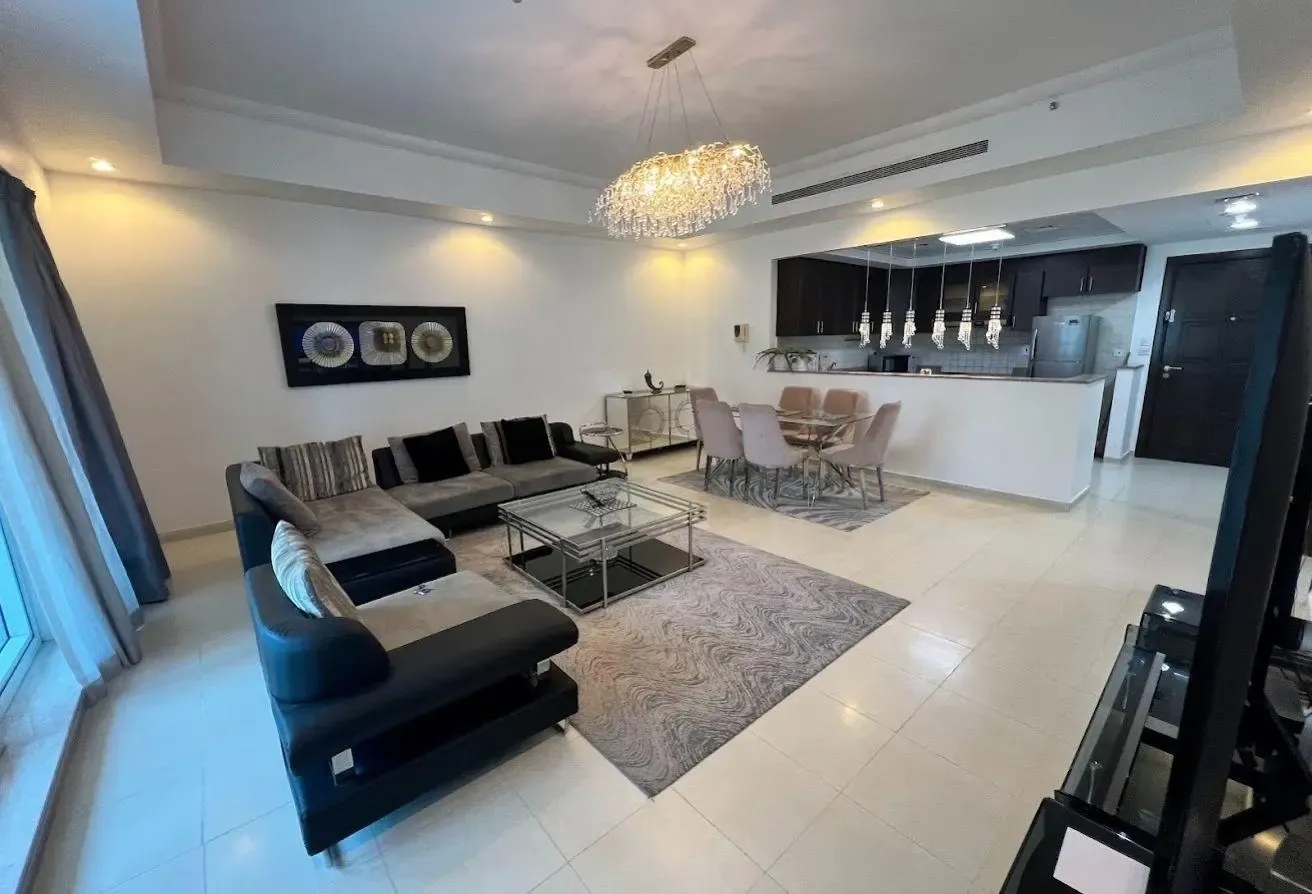 Canal view | Near metro | Spacious 1 bed