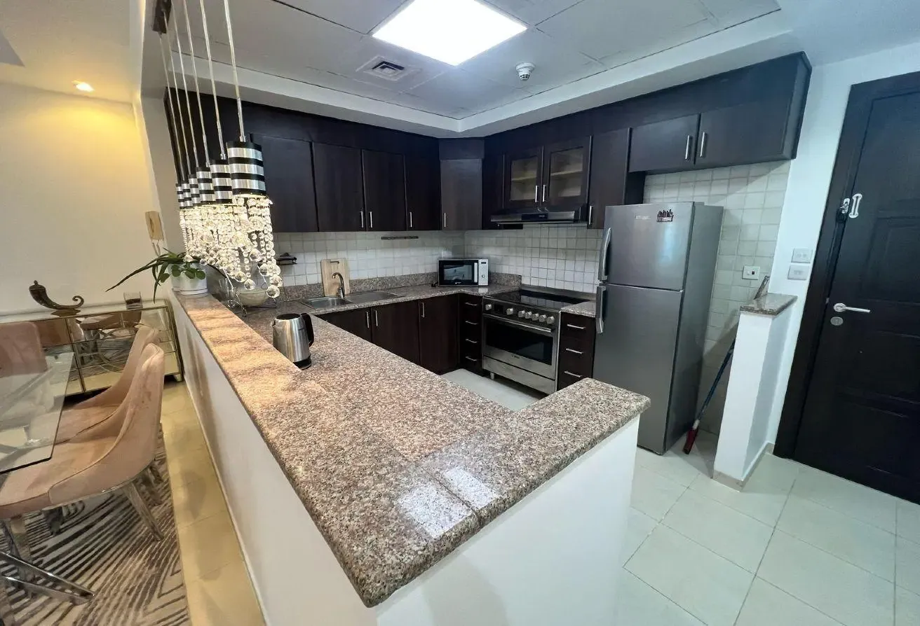 Canal view | Near metro | Spacious 1 bed