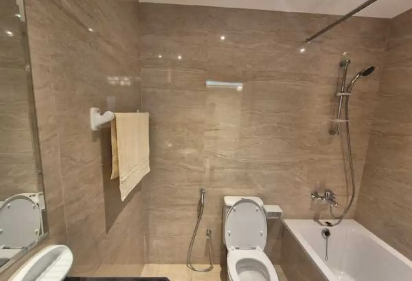PENTHOUSE- SCENIC GOLF VIEW- FURNISHED- BEST DEAL!