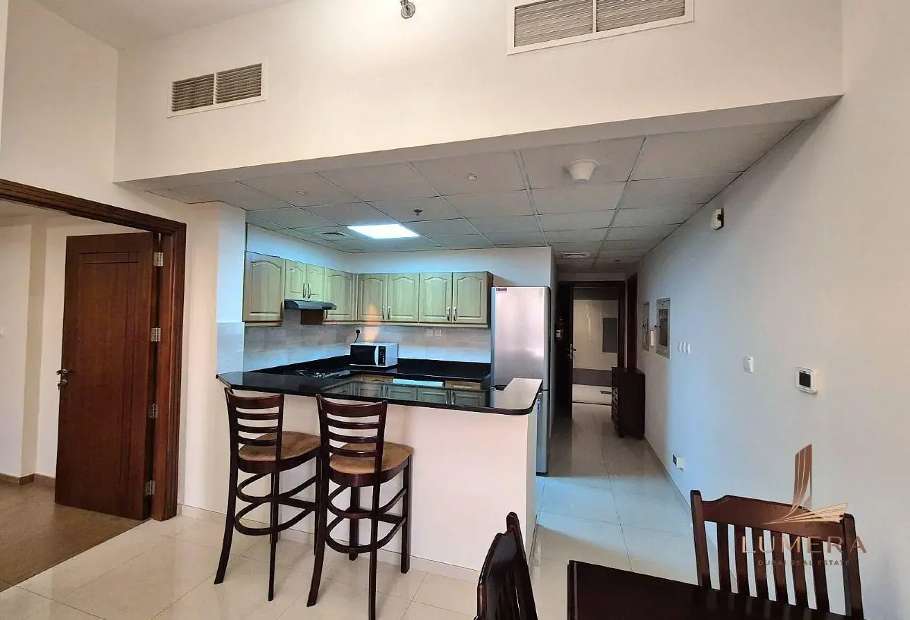 High Floor | Furnished |Community and Skyline View