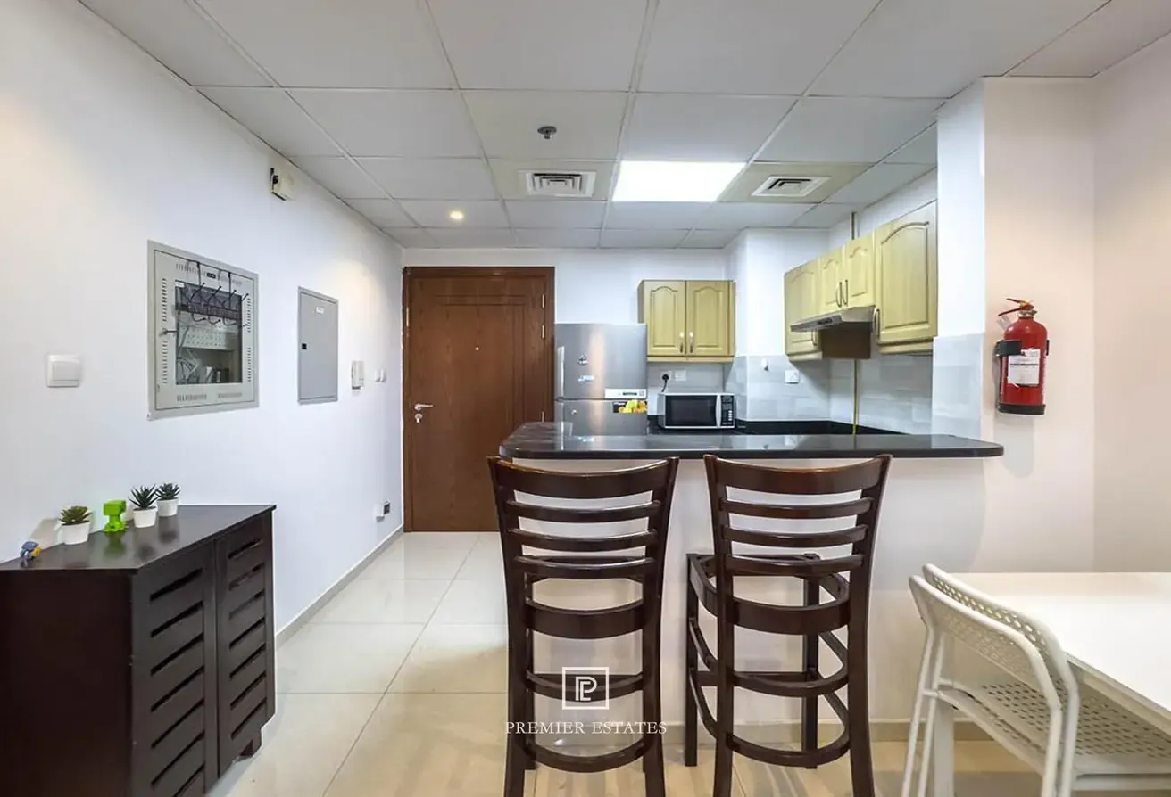 Vacant | Golf Course & Pool View | Prime Location
