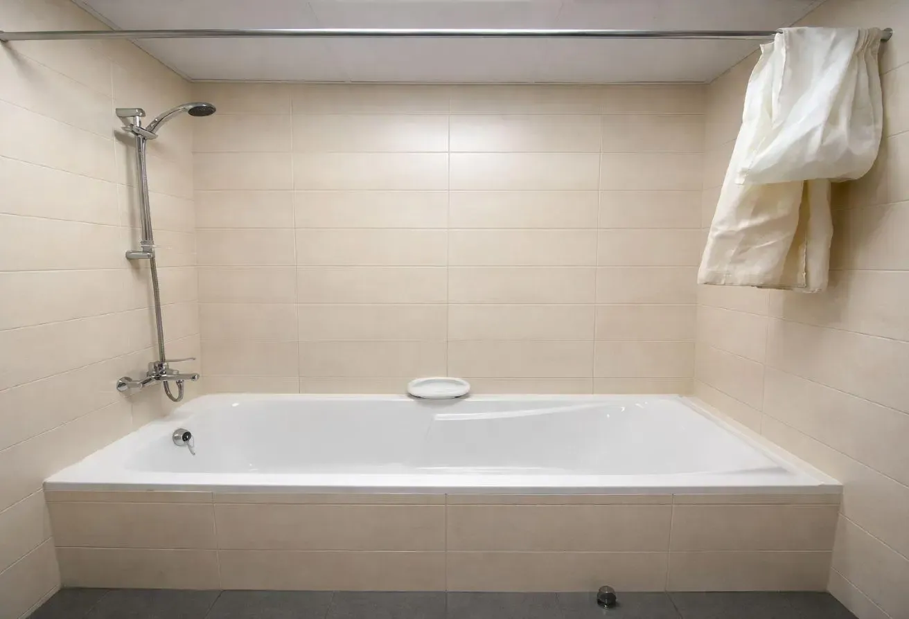STUDIO | FULLY FURNISHED | PRIME LOCATION