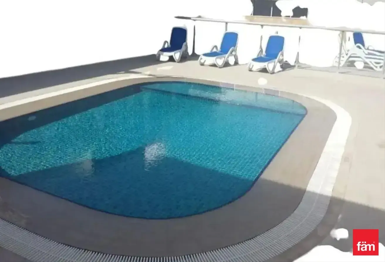 Spacious Studio | Great Investment | Tenanted