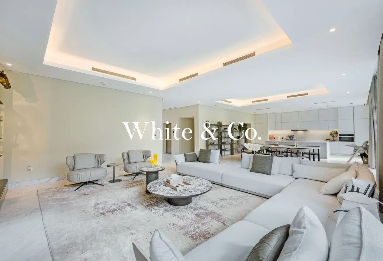 Fully Upgraded | 5 Bedroom | Corner Plot