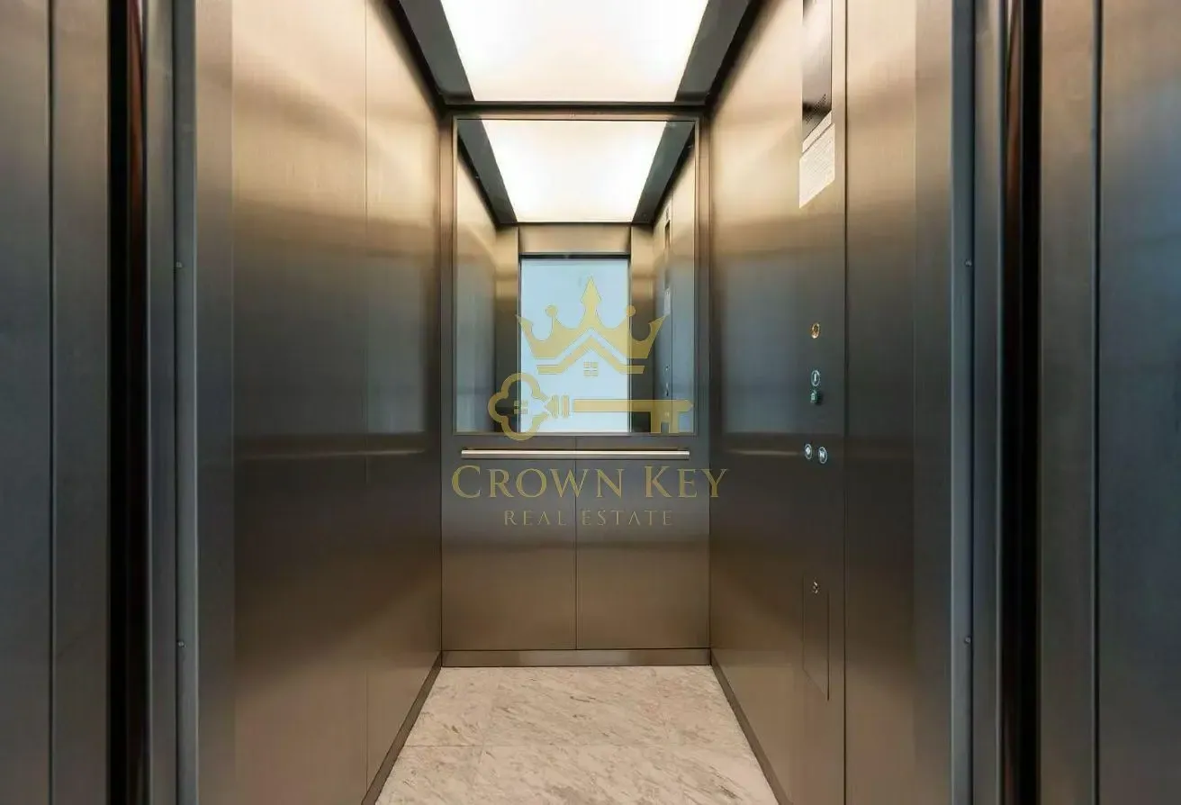 5BR Villa | Pool & Burj Views | District One P3