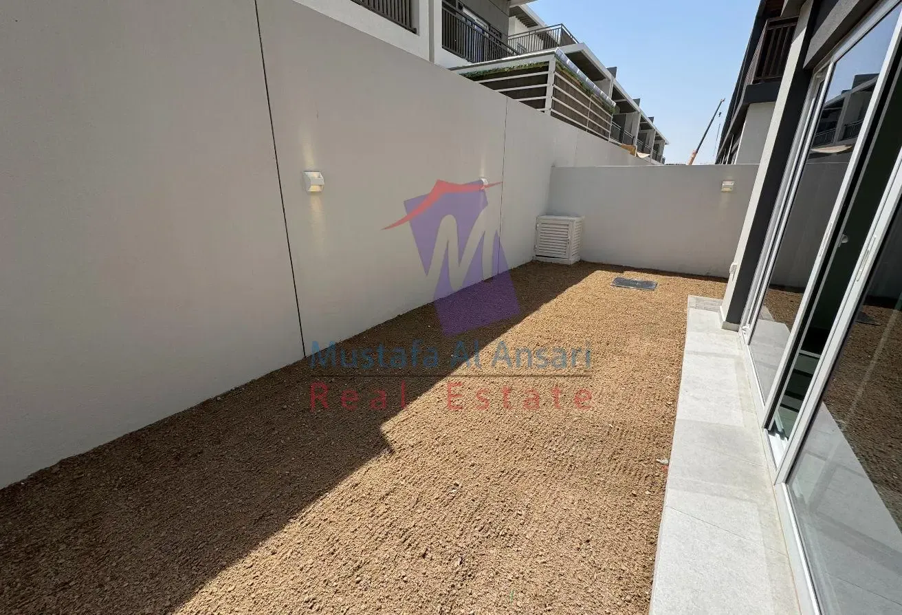 Brand New 4 Bedroom Villa for Sale in Verona DH2