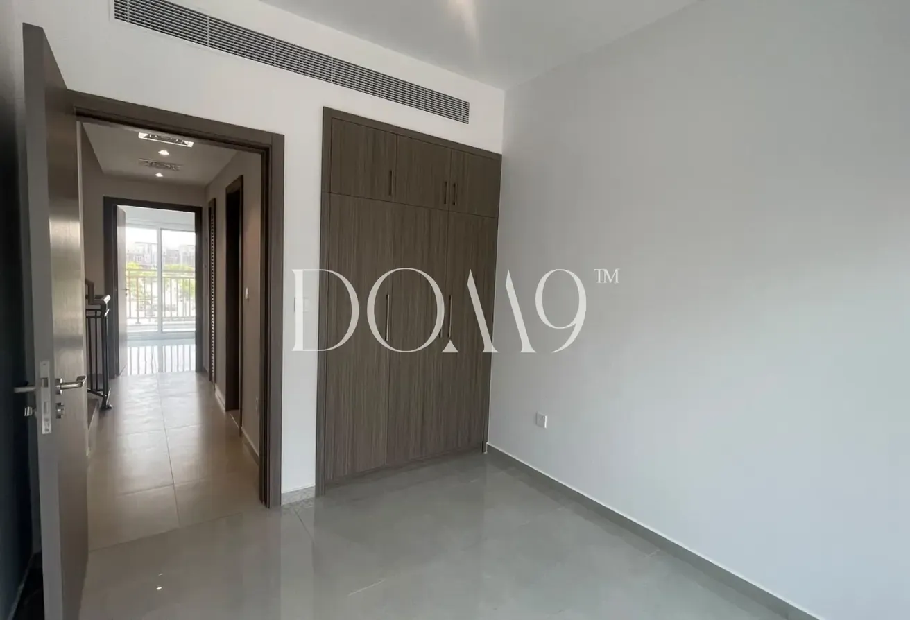 Ready July 2026 | Middle unit | Genuine Resale