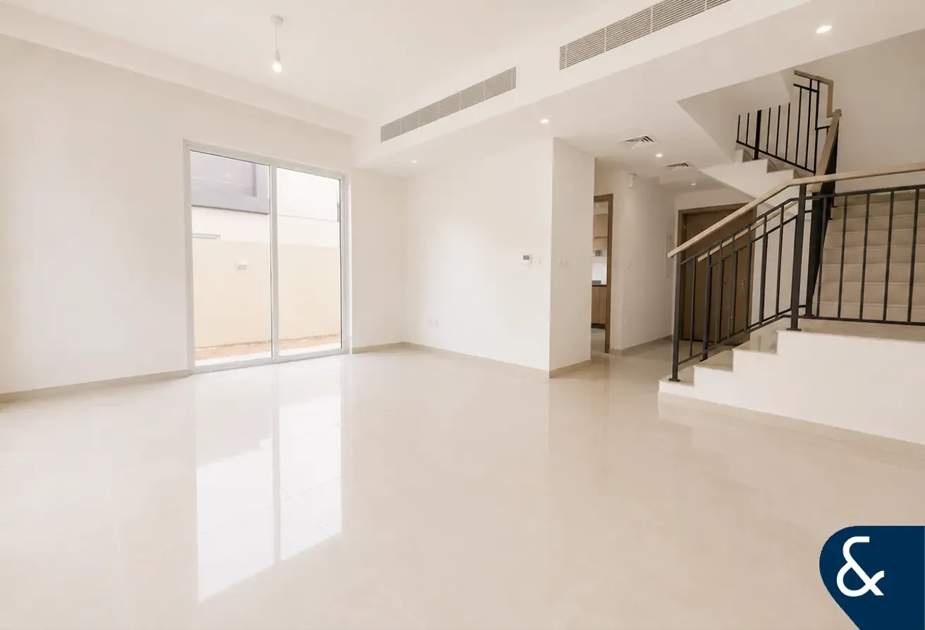 Large Plot | Vacant | Brand New | Best Value
