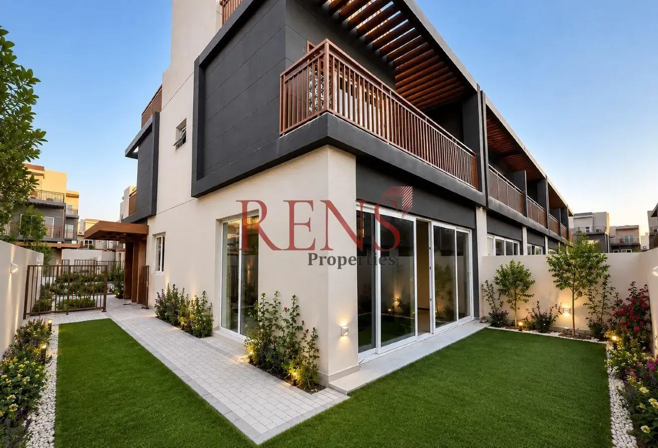 Spacious 4BR | Garden & Rooftop | Family Living