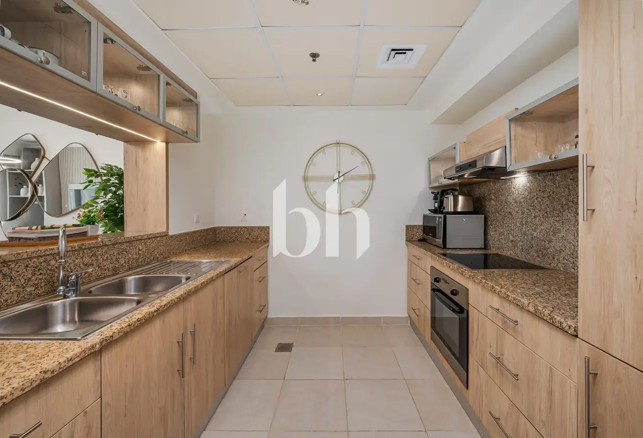 Fully Renovated | Vacant on Transfer | High Floor