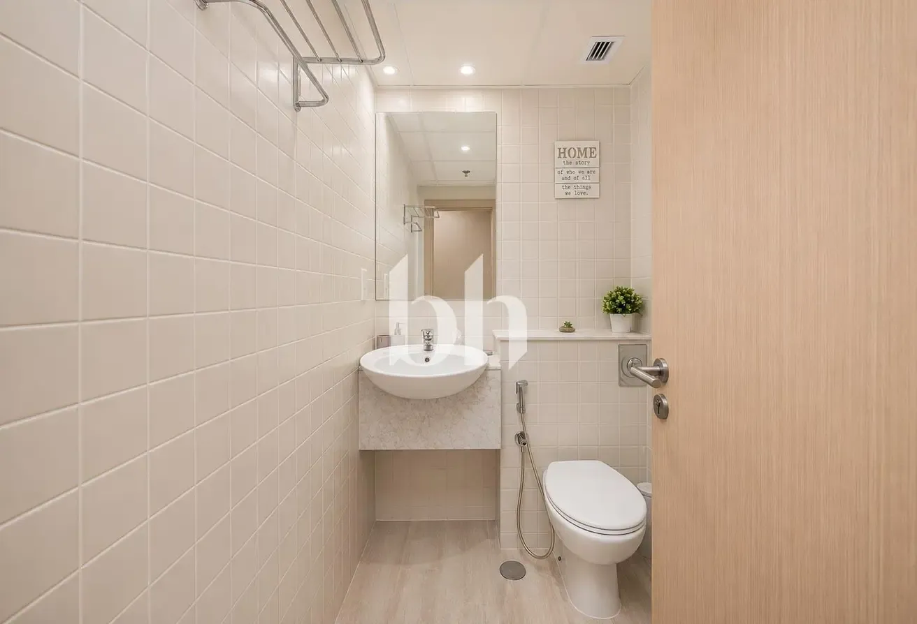Fully Renovated | Vacant on Transfer | High Floor