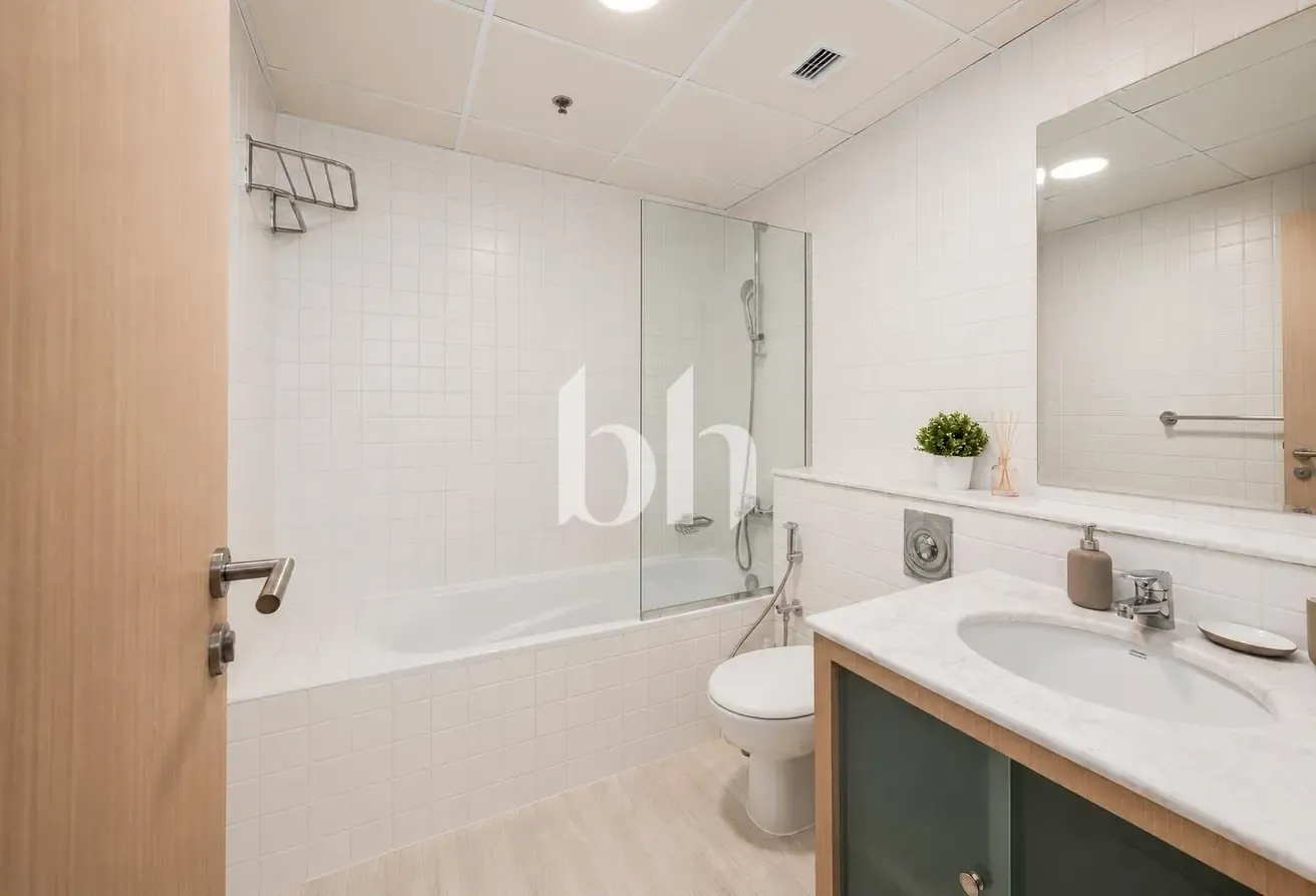 Fully Renovated | Vacant on Transfer | High Floor