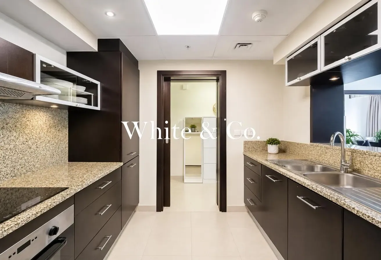 VACANT I EMAAR COMPLEX I GREAT LOCATION