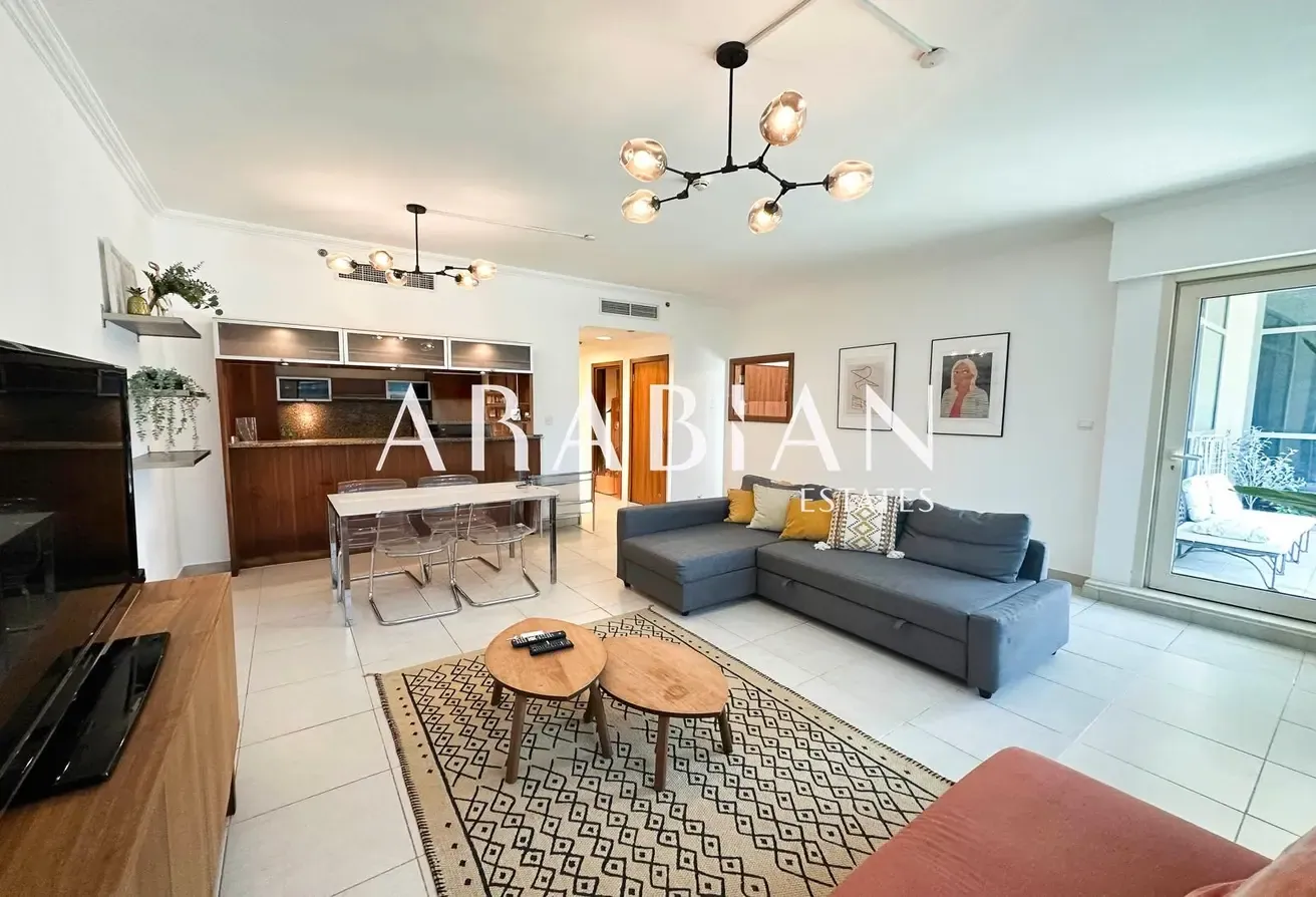 Marina View | Spacious | Vacant Soon | Unique