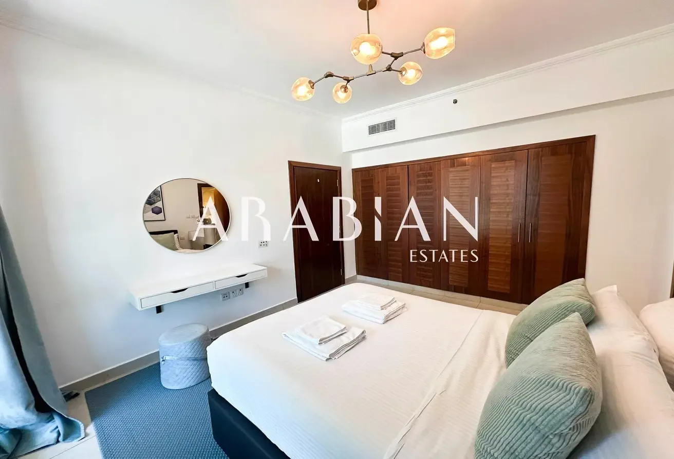 Marina View | Spacious | Vacant Soon | Unique