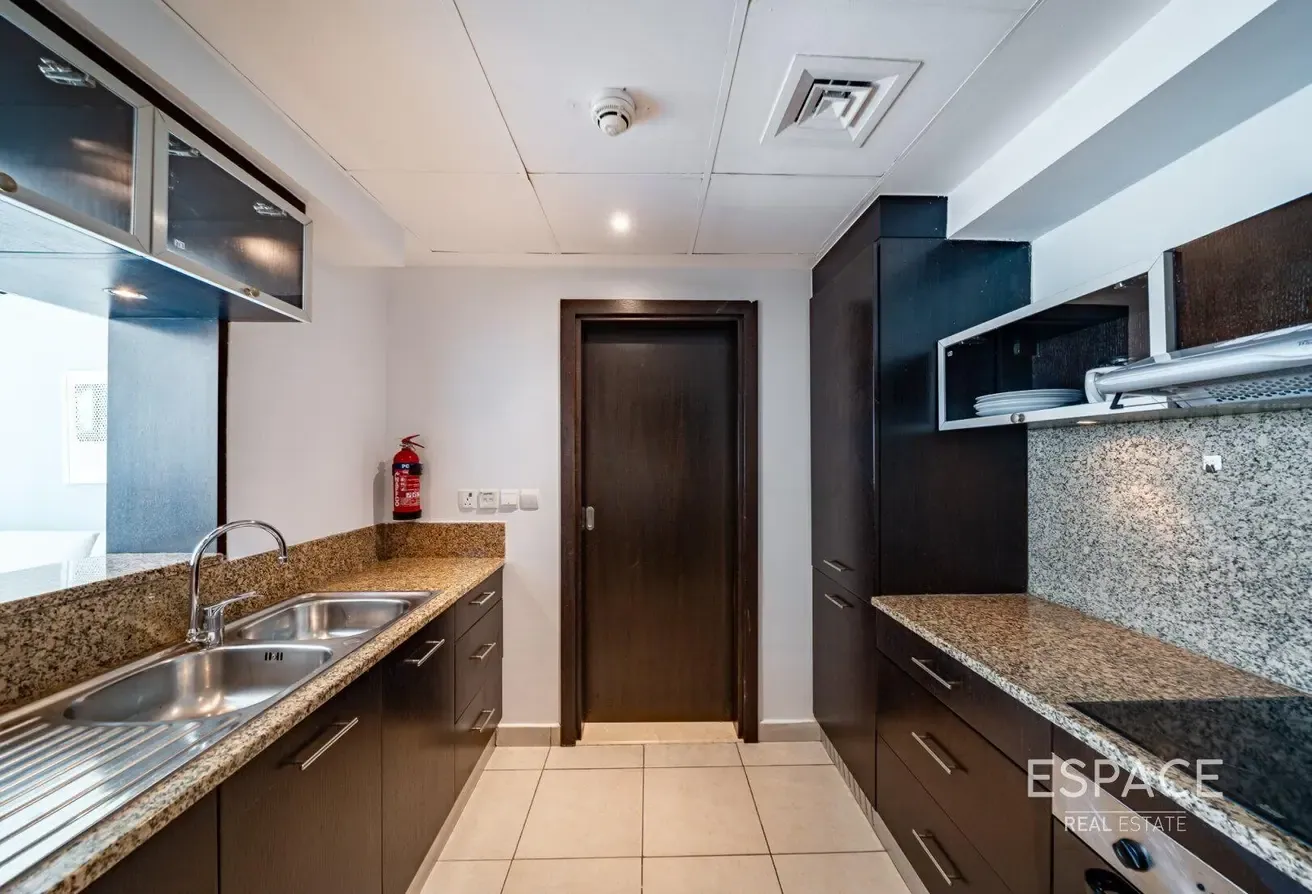 EMAAR |Vacant on Transfer| Prime Location