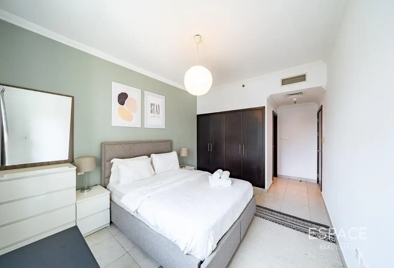 EMAAR |Vacant on Transfer| Prime Location