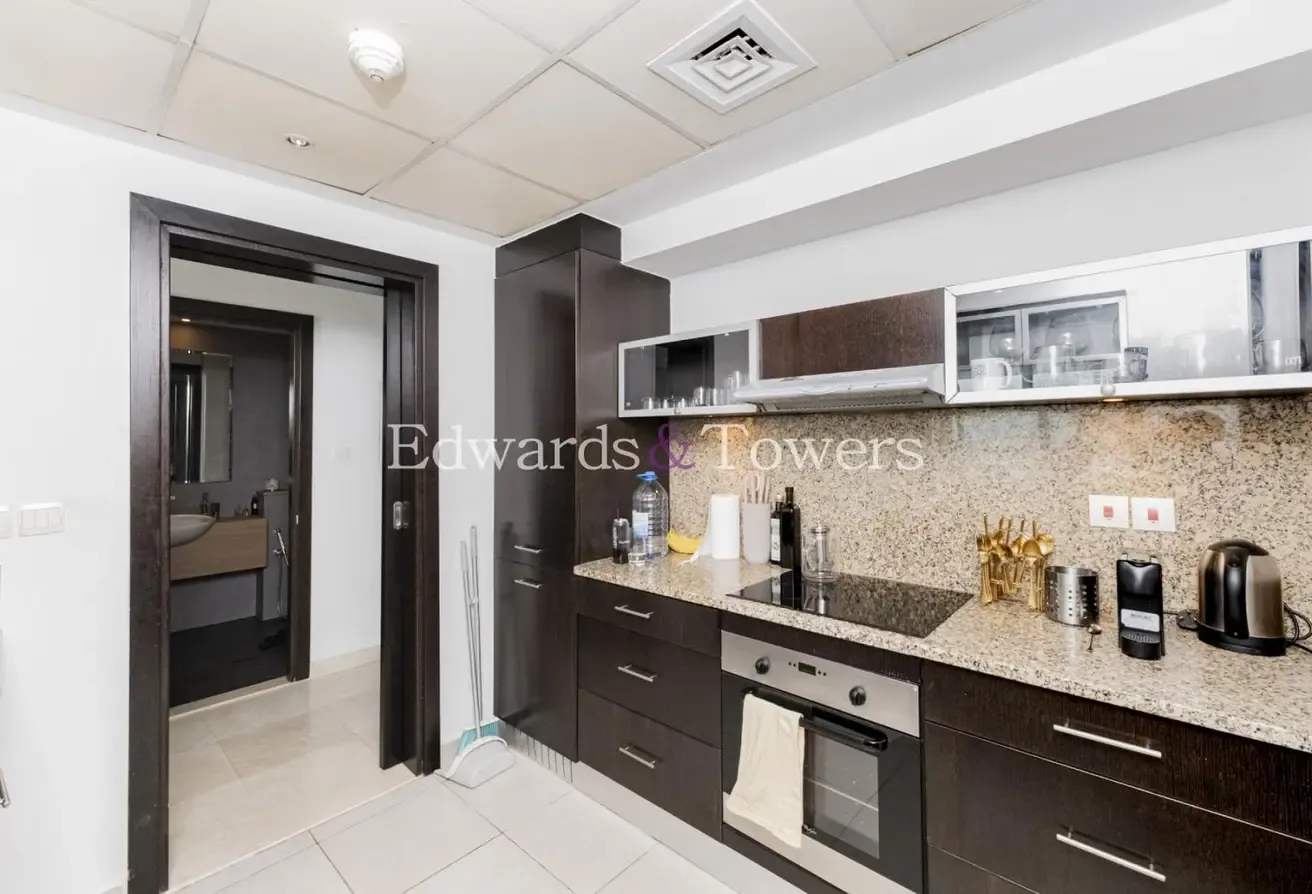 Exclusive | Upgraded | Full Marina View | Rented