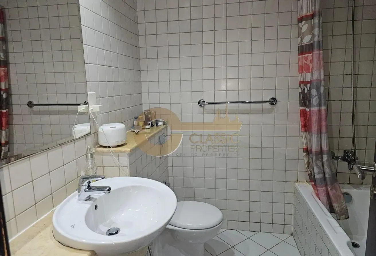 ELEGANT MARINA VIEW APARTMENT | PRIME LOCATION