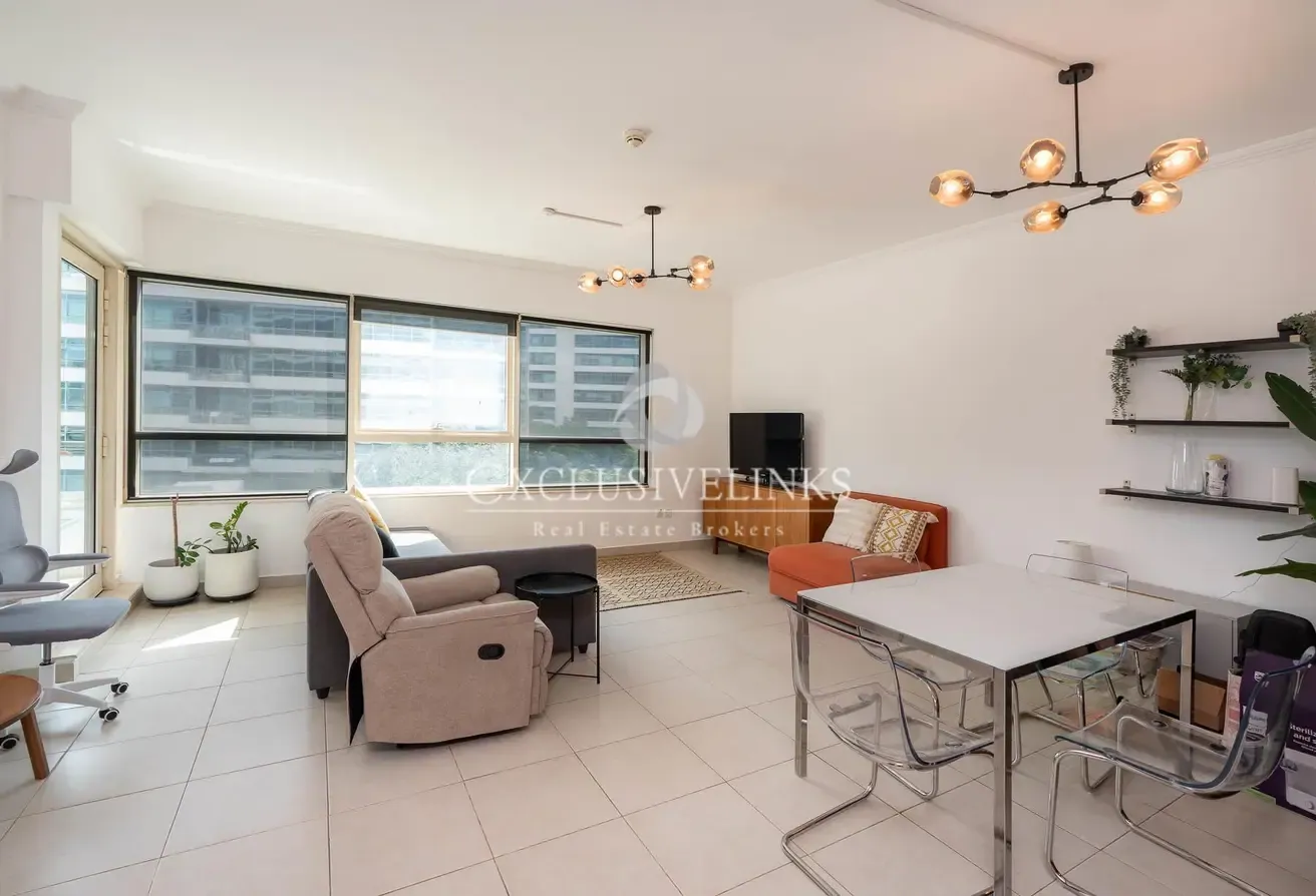 Negotiable | Marina View | Exceptional Layout