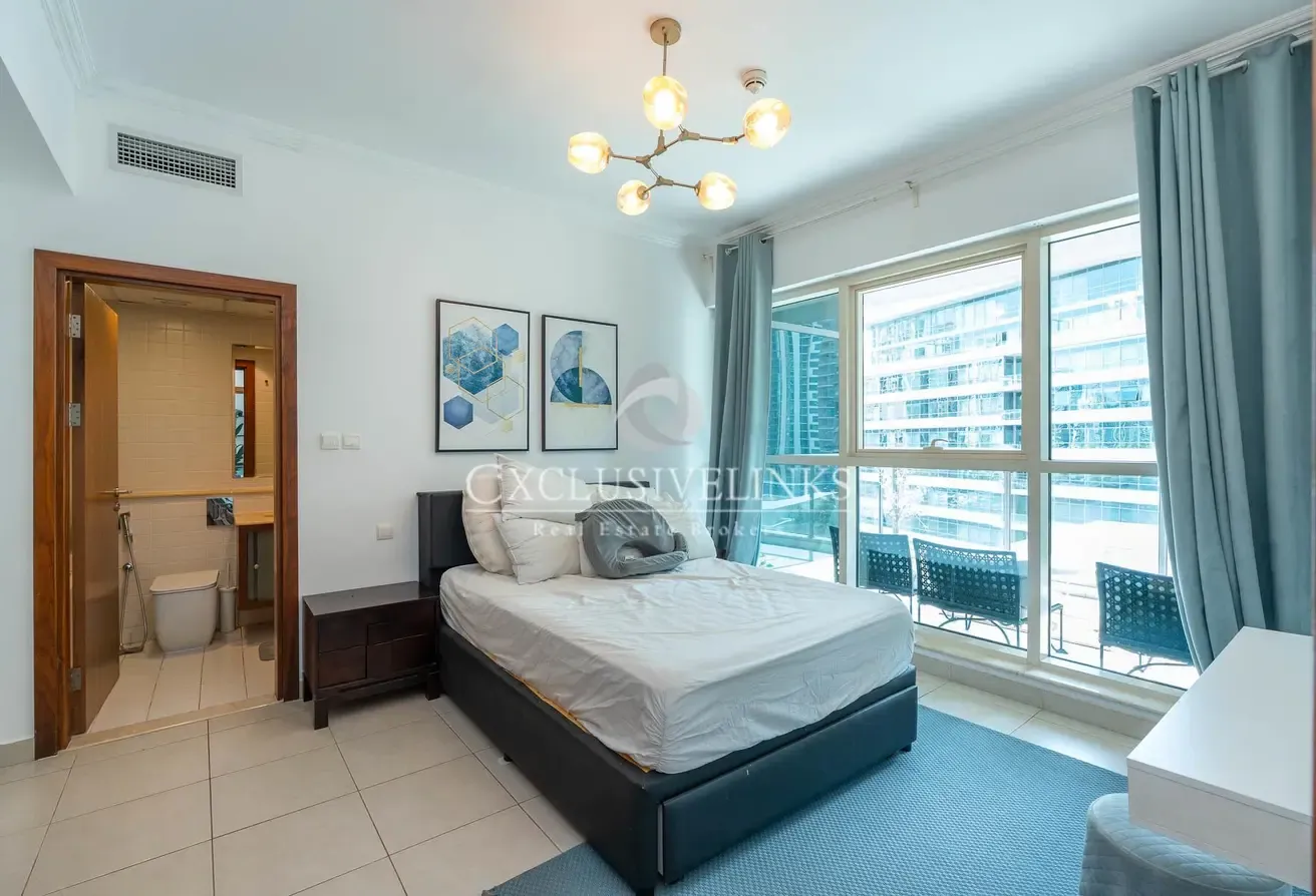 Negotiable | Marina View | Exceptional Layout