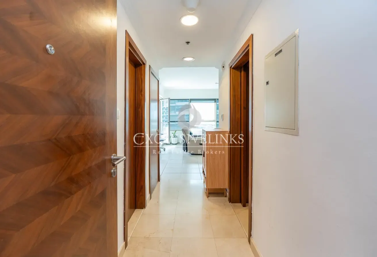 Negotiable | Marina View | Exceptional Layout