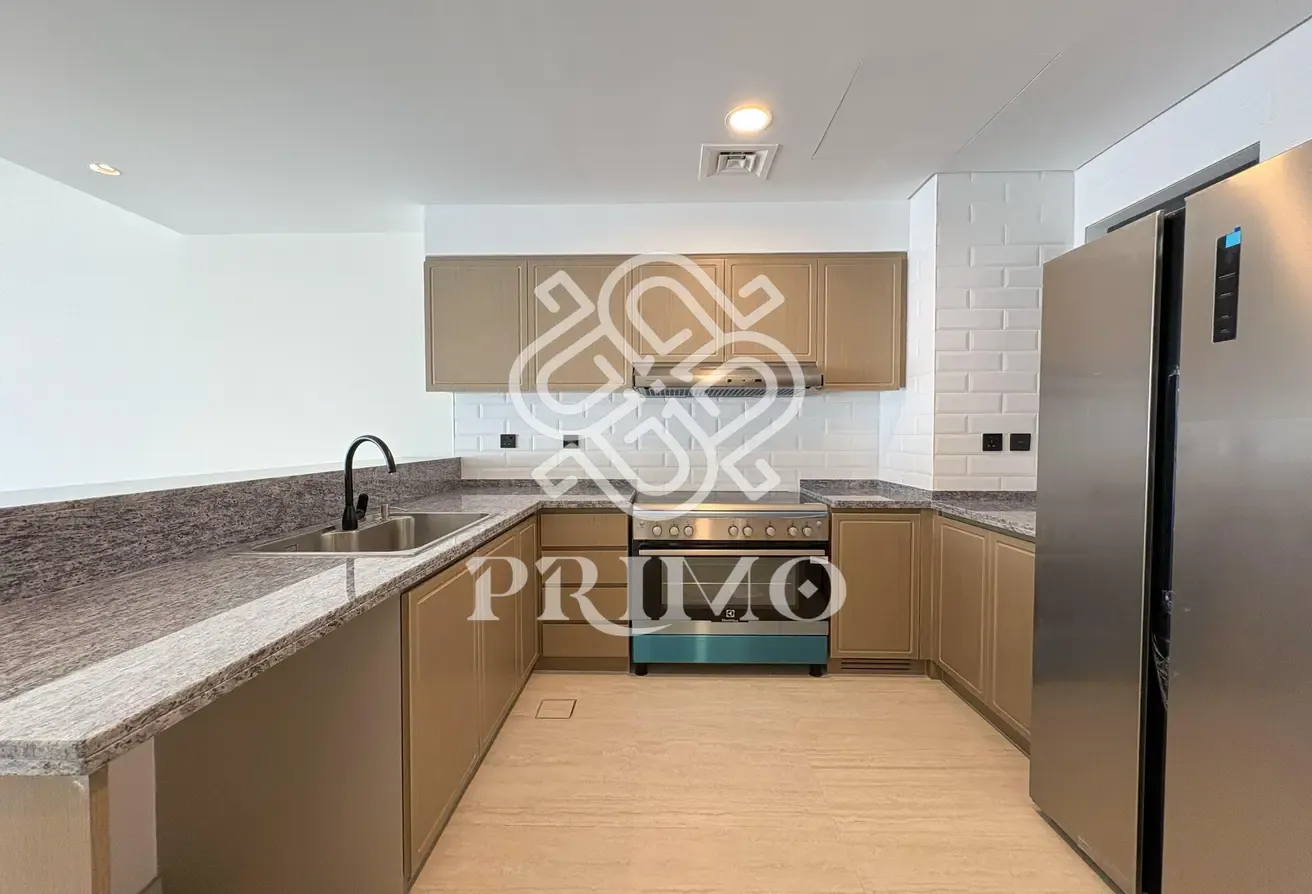 Brand New | 5 Bedroom Townhouse | Prime Location