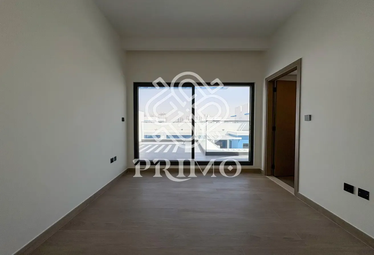 Brand New | 5 Bedroom Townhouse | Prime Location