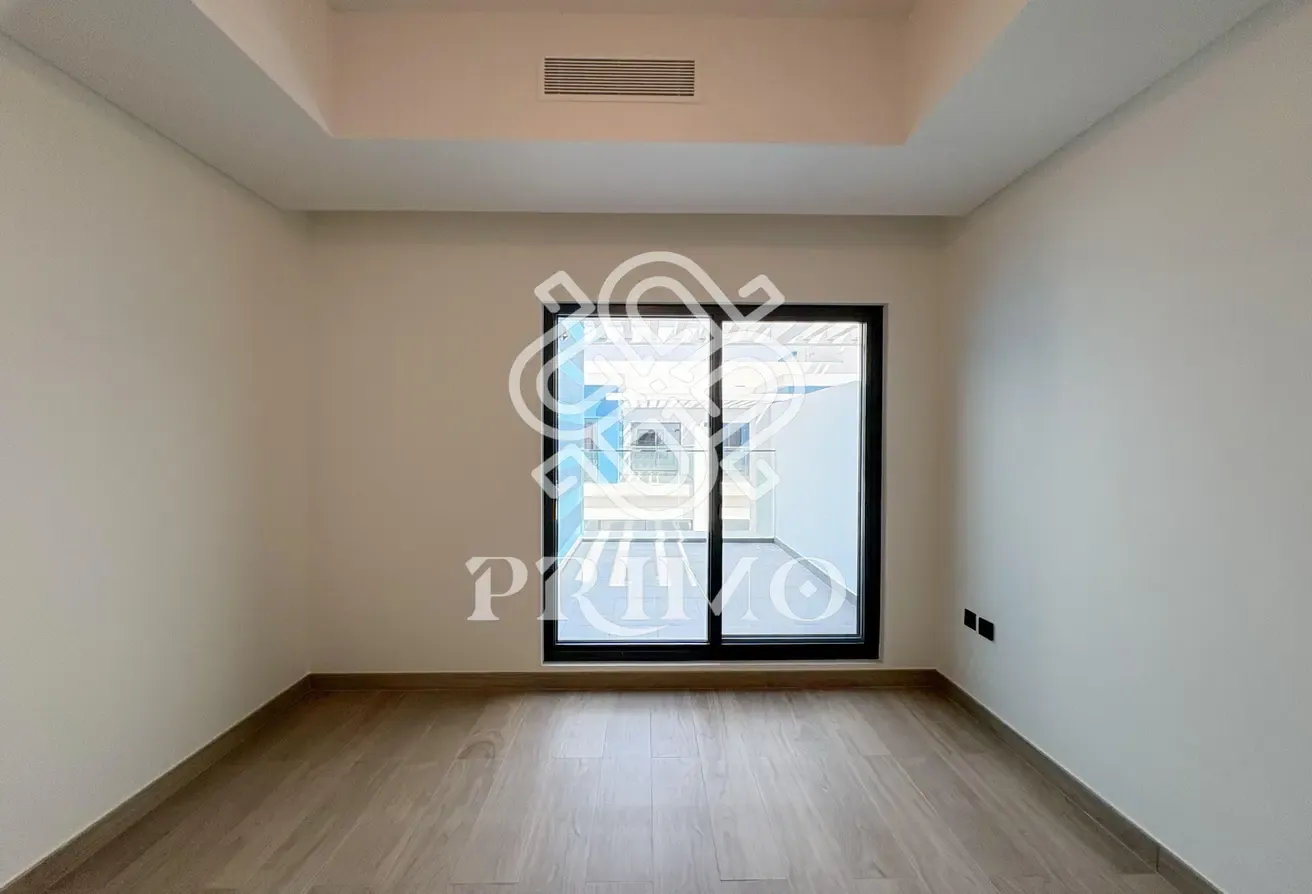 Brand New | 5 Bedroom Townhouse | Prime Location