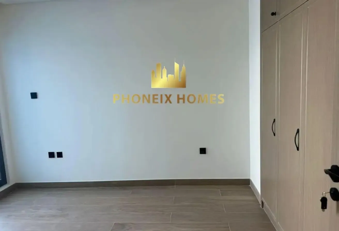 Mid Corner | 80% mortgage | Near Park