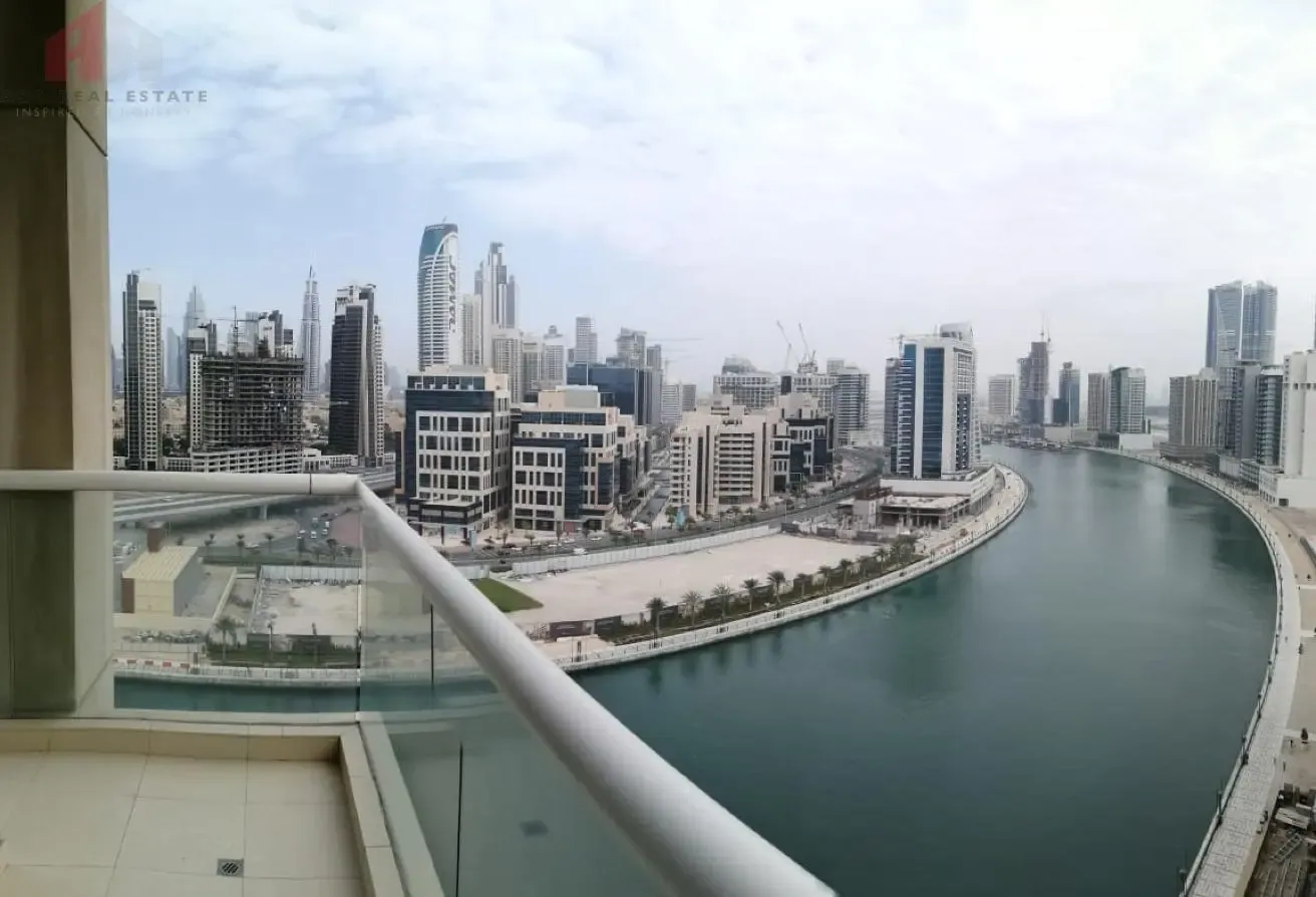 Corner Unit With Canal And Burj Khalifa View