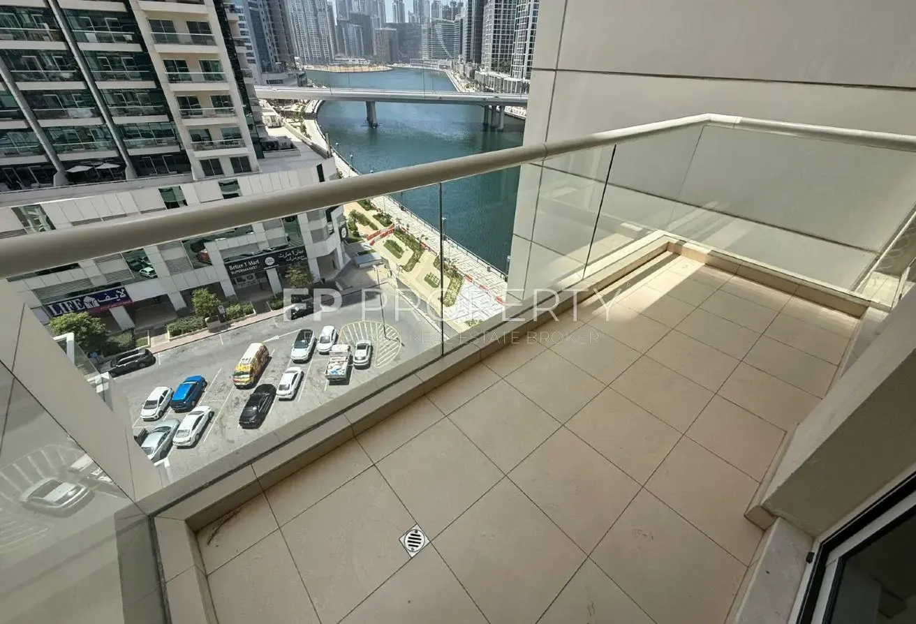 Canal View | Prime Location | Vacant