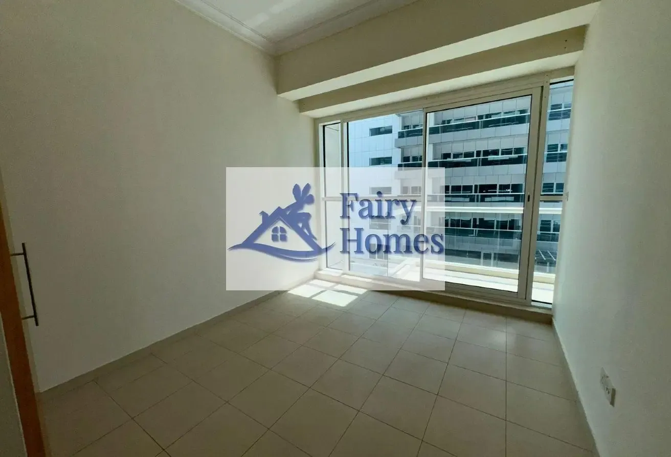 Mayfair Tower 1 BR Apartment | Canal & Burj View